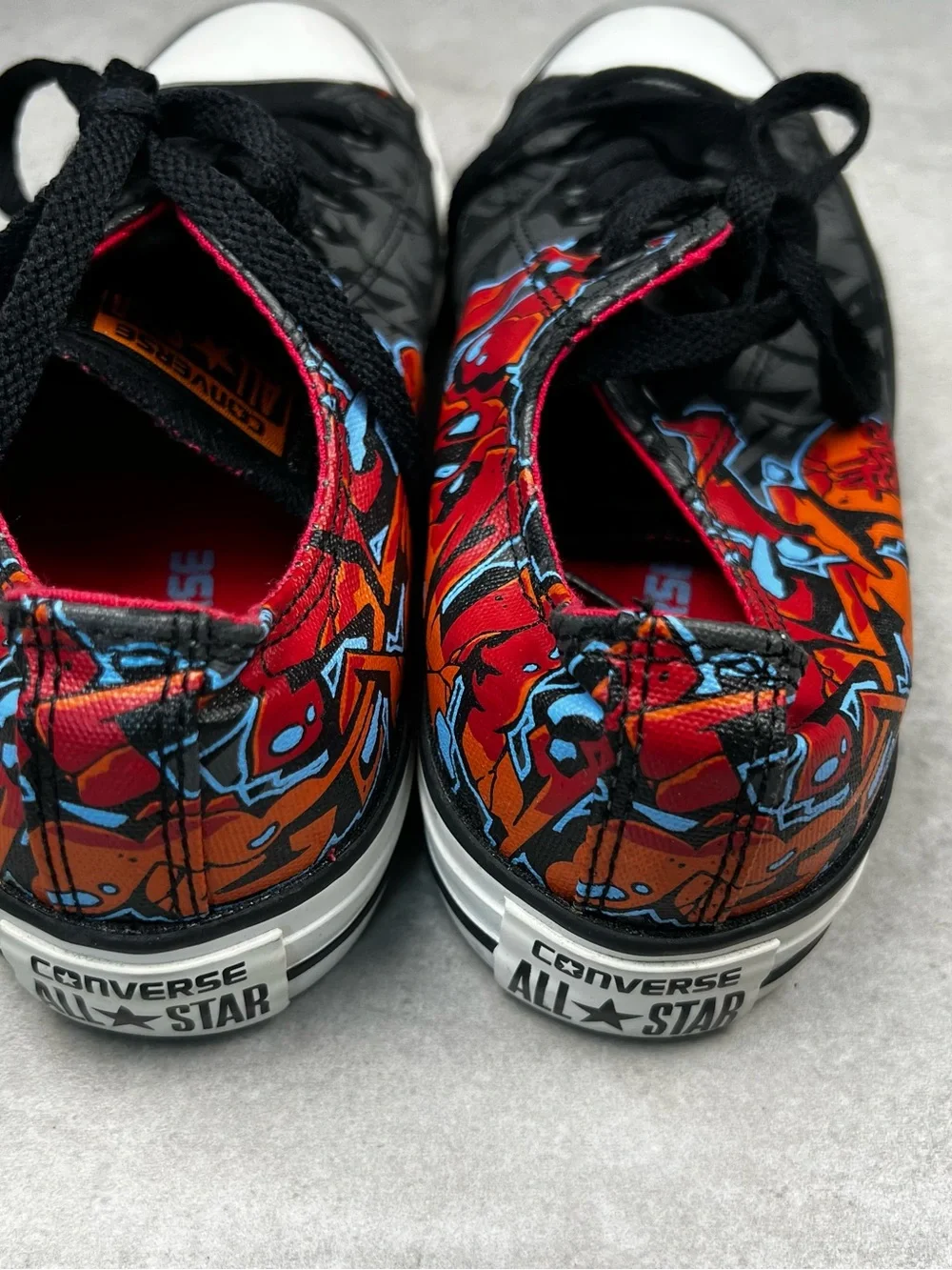 Converse Chuck Taylor All Star Graffiti Print Low Top Sneakers